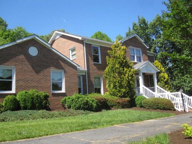 1st image of 500 Turner Ashby Rd