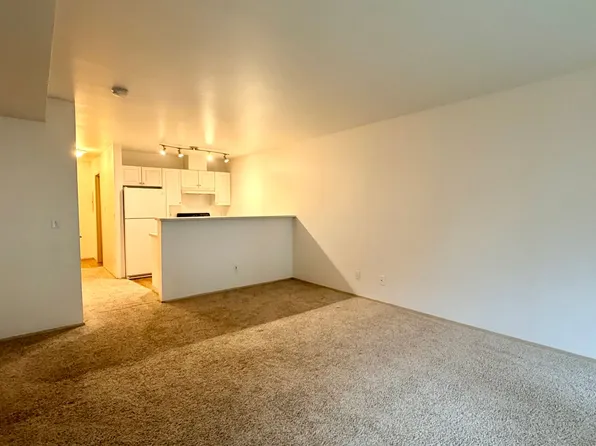 Eastlake Gardens, 3230 Eastlake Ave E APT 308, Seattle, WA 98102