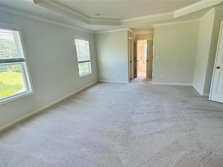 5595 Loring St — Photo 10