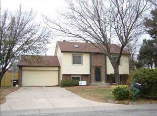 1648 S Willow Oak Ct, Wichita, KS 67230