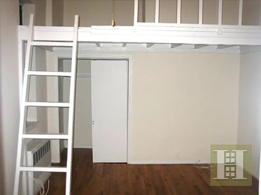 Rented by Halstead Real Estate | media 18