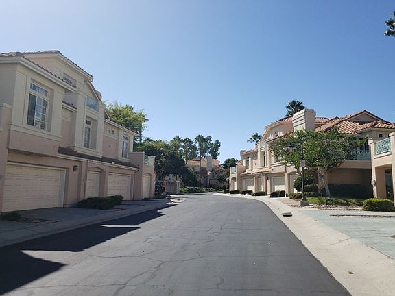 4th image of 12652 Springbrook Dr Unit A