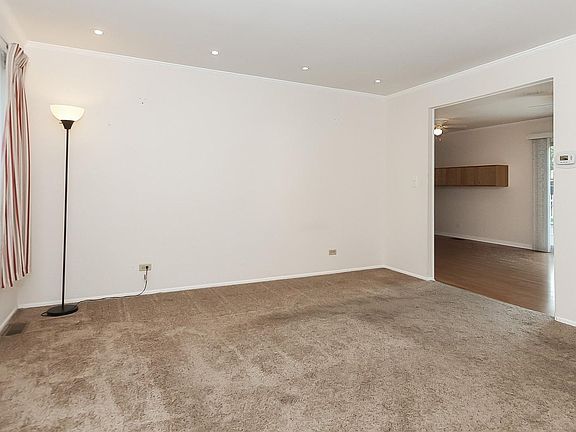 2nd image of 1133 Pegwood Dr