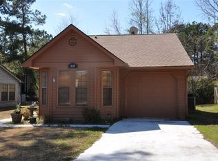 1049 Valley Dr, Calabash, NC 28467