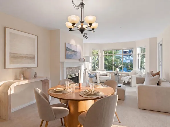 2059 Chesterfield Ave #405, North Vancouver, BC V7M 2P4