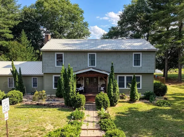 100 Brookfield Dr, Dover, DE 19901
