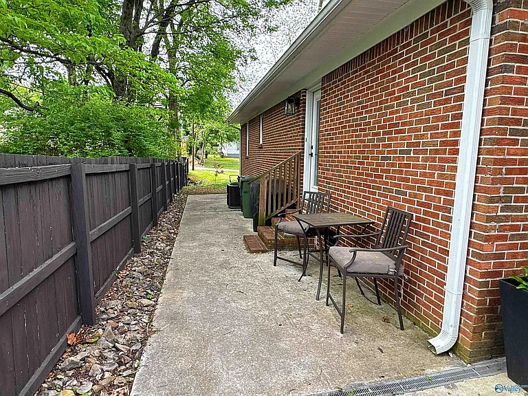 1612 Wellman Ave NE — Photo 19