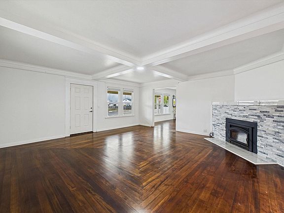 2nd image of 45 Davis St