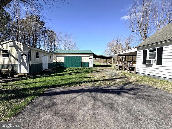 3rd image of 5934 Quantico Rd