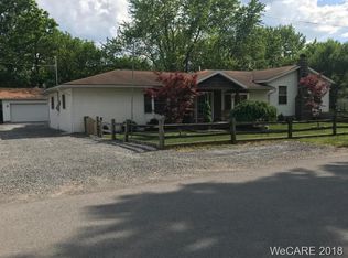 614 Daytona Dr, Lima, OH 45801