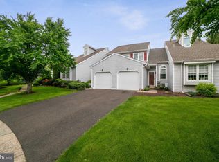601 Lennox Ct, Lansdale, PA 19446