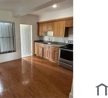 2 bed, 927 sqft, $2,556 — Photo 4