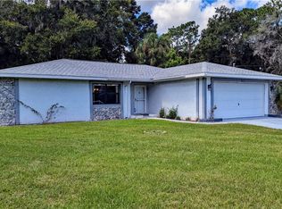 933 S Apopka Ave, Inverness, FL 34452