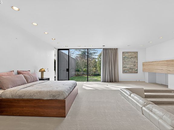 4th image of 4414 SW Semler Way