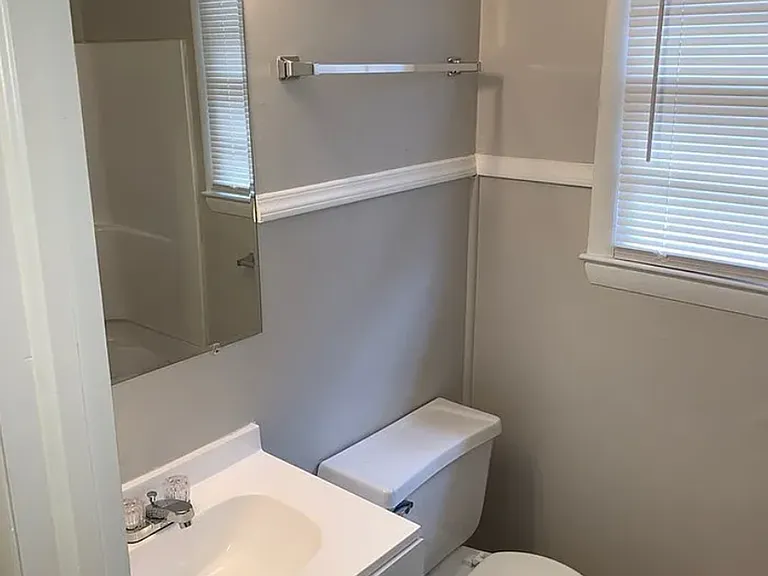 403 Concord Ave — Photo 5