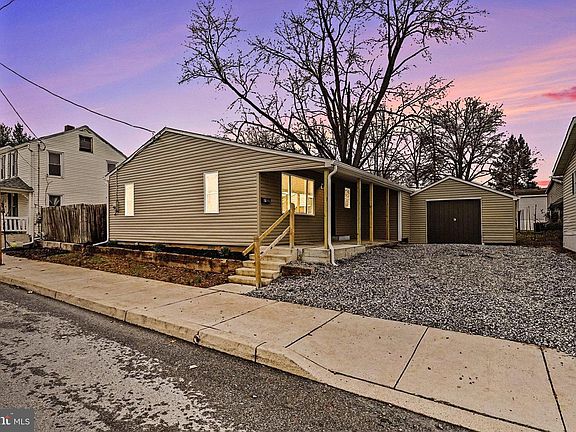 3rd image of 47 E High St