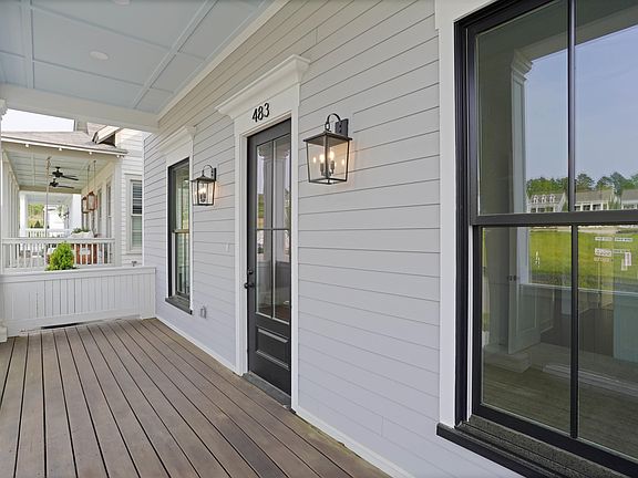 5th image of 483 Restoration Dr