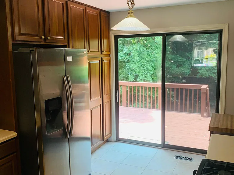 9016 Daum Ct — Photo 4