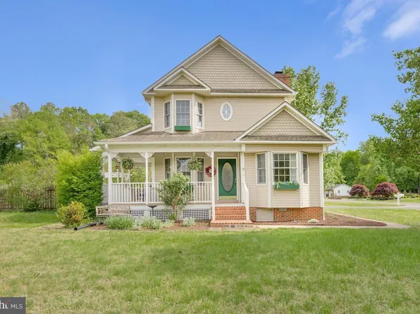 23150 Lake Dr, Lexington Park, MD 20653