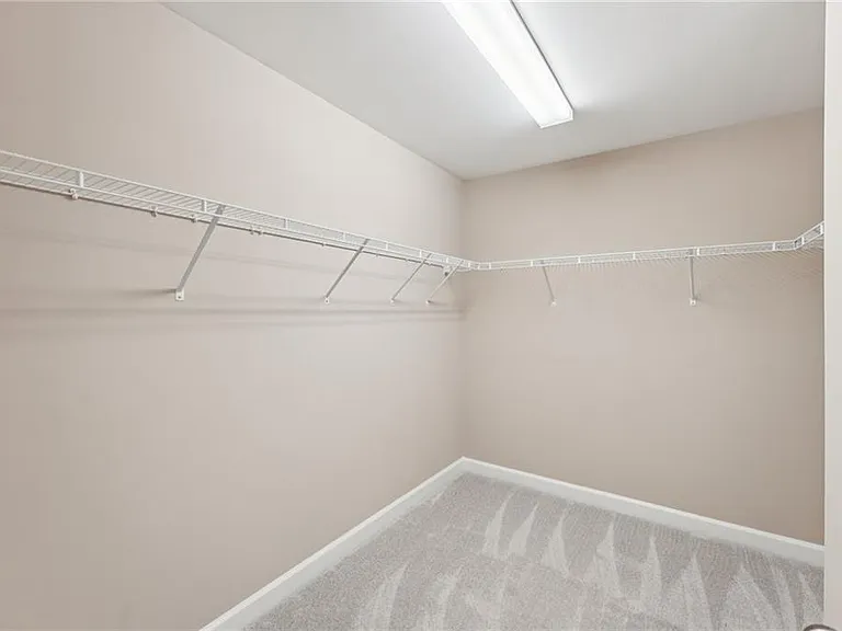 6370 Shiloh Woods Dr — Photo 39