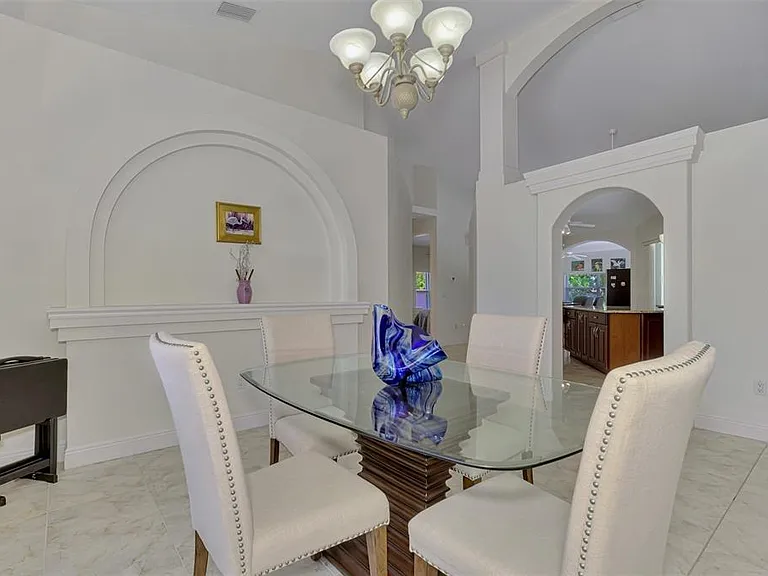 900 Park Place Dr — Photo 26