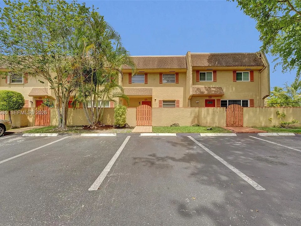 7175 Nova Dr #107