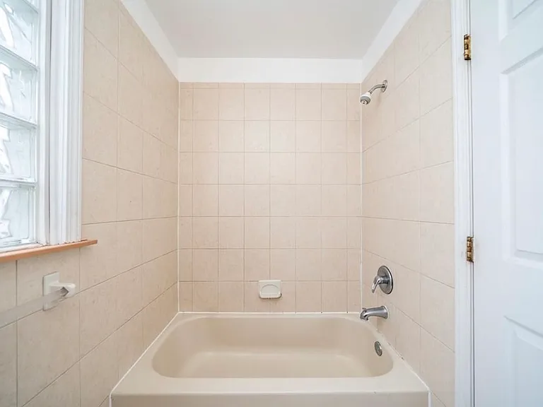 38 W 20th St #2 — Photo 16