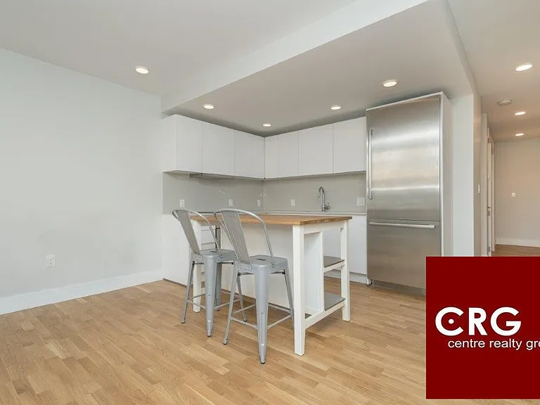 334 Harvard St #C1D — Photo 4