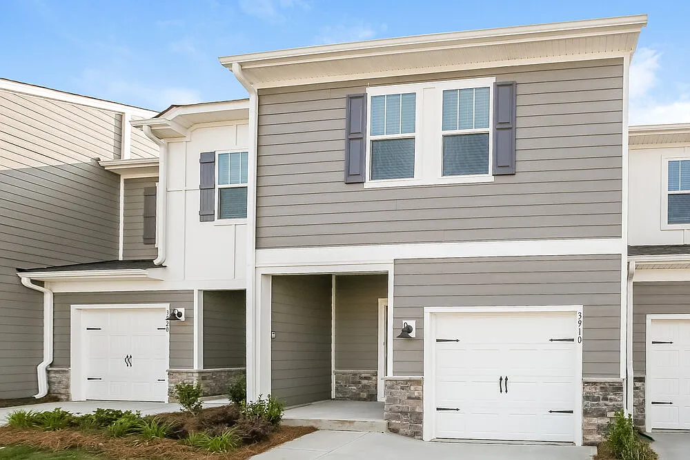 3 bed, 2.5 bath, 1601 sqft, $1,940 — Photo 4