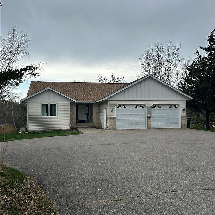 1st image of 217 Stonehenge Dr