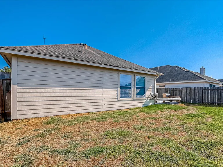 3403 Sparta Dr — Photo 32