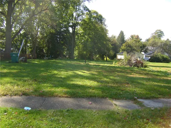 409 Jackson St, Jamestown, PA 16134