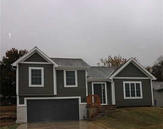2nd image of 5315 Crystal Dr
