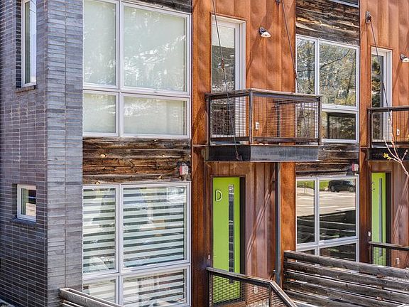 2nd image of 601 Canyon Blvd #D