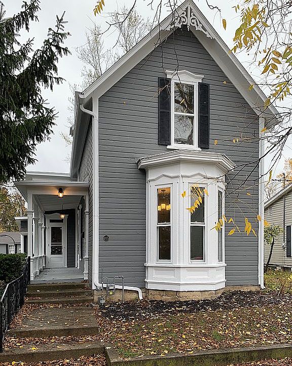 1st image of 815 E Franklin St