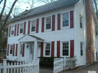 119 Cove Rd, Oyster Bay, NY 11771