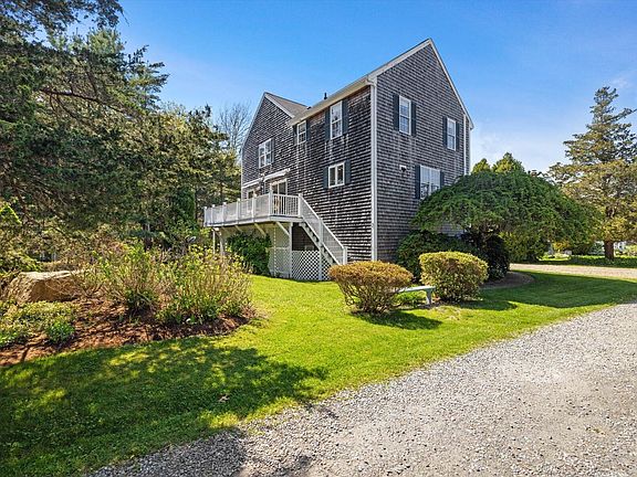 3rd image of 7 Blackhall Court