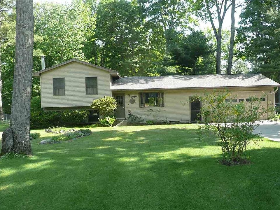 1st image of 20815 Red Oak Dr
