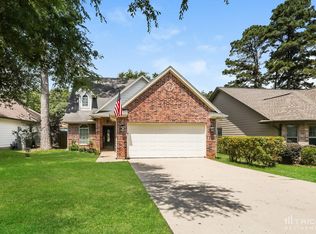 205 Clear Water St E, Montgomery, TX 77356