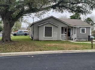 1705 Avondale St, Victoria, TX 77901