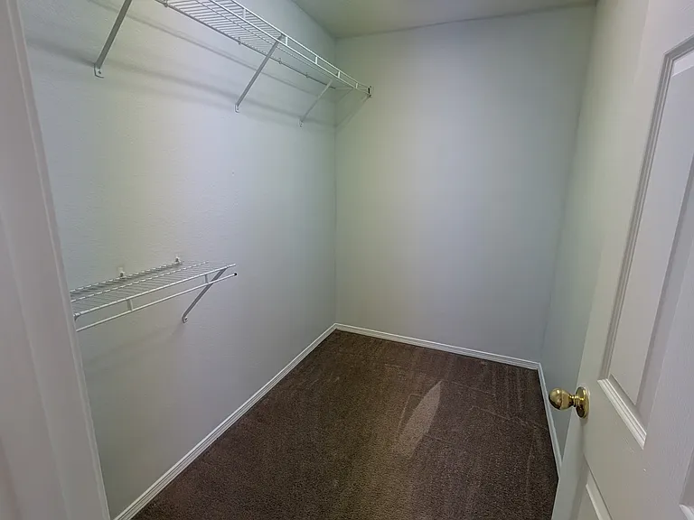 10815 McMichael Ln SW — Photo 6