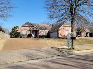 6736 Oakmoor Cir S, Bartlett, TN 38135