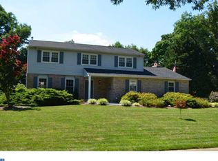8 Gates Cir, Hockessin, DE 19707