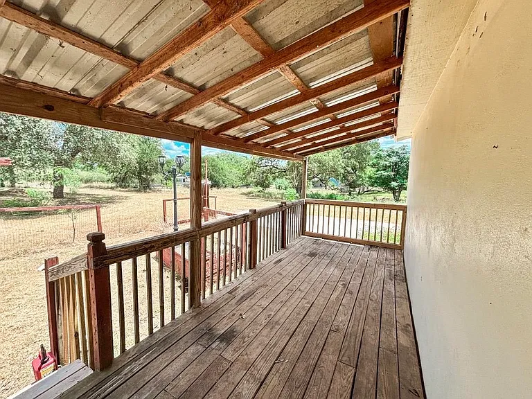205 Cambridge Ln — Photo 25