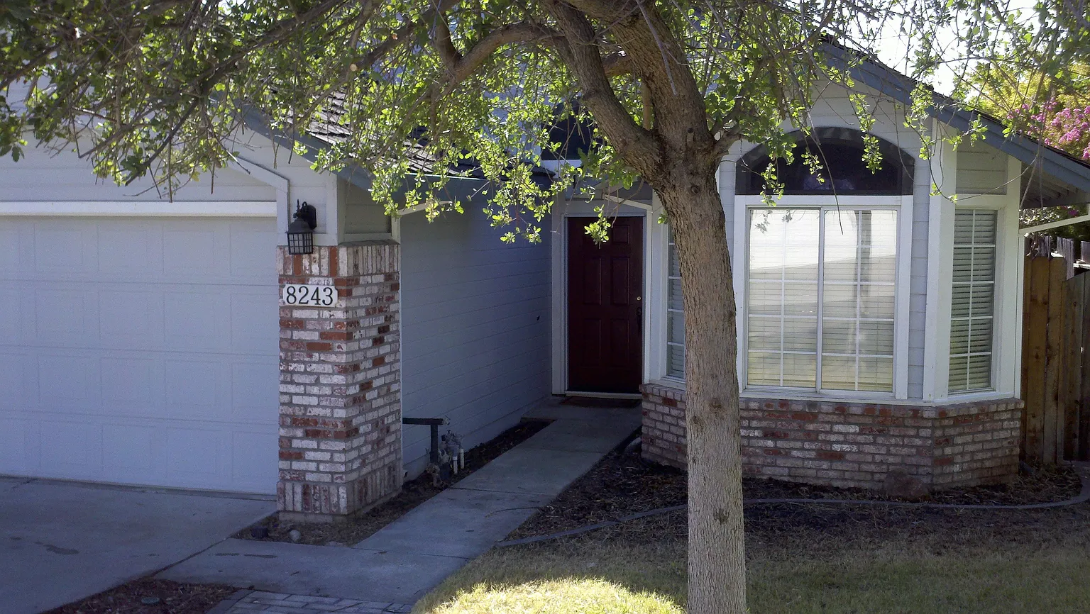 8243 Scrub Oak Way photo 1