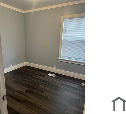 3rd image of 114 E 119th St #1