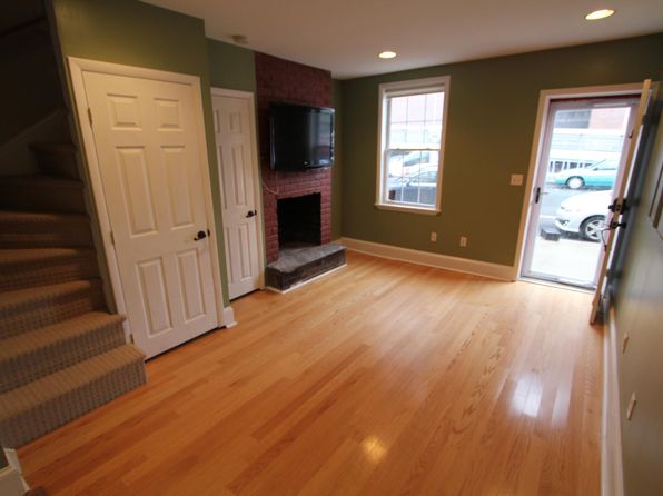 2700-14 South St #2710