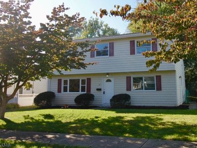 12 Hitchcock Pl, Montclair, NJ, 07042