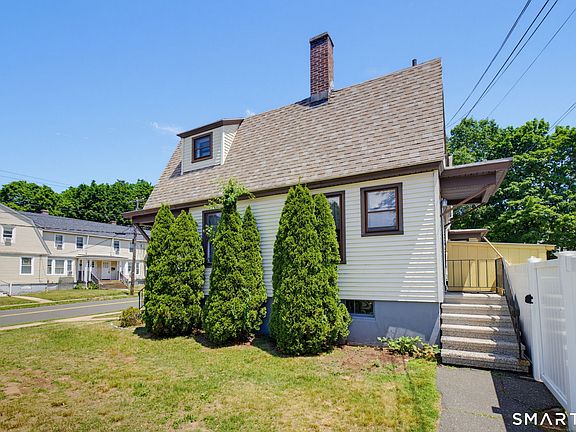 5th image of 154 Cooper Hill Street #154