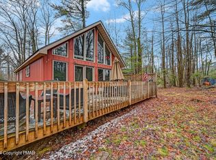 4145 Calendula Ct, Pocono Pines, PA 18350